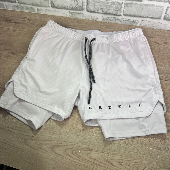 Battle Fly Shorts 2.0 - Picture 1 of 6
